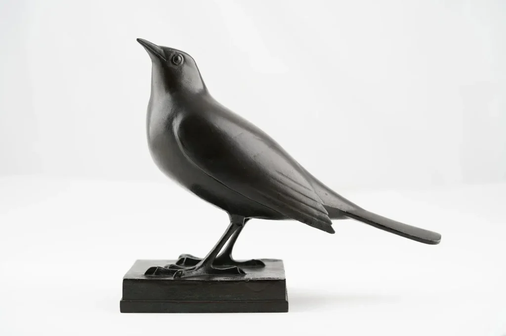 Statue corbeau